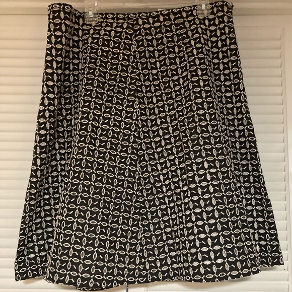 EC Kim Rogers Signature Black & White Eyelet Design MIDI Skirt Size 18 - Picture 7 of 12
